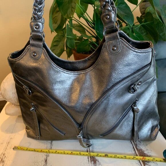 Kate Landry Siver Metallic Tote - Picture 1 of 11